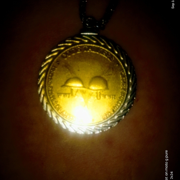 Upcycled Sacajawea Code Talkers Remember Native Americans Coin Pendant Necklace - Picture 6 of 6